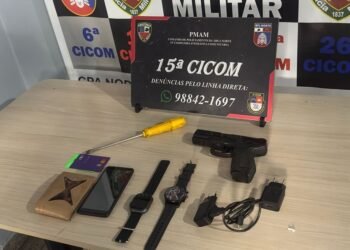 Vídeos: suspeito por tentar assaltar residências é preso na zona Norte de Manaus