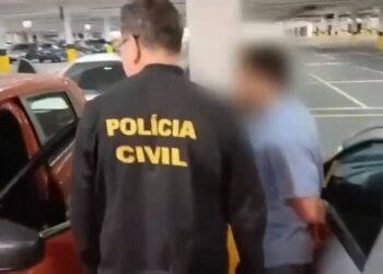 Líder religioso é preso por aliciar jovens e armazenar conteúdos pornográficos no AM