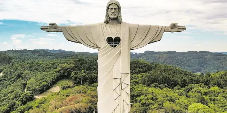 Estátua do Cristo Redentor no Rio Grande do Sul (Foto: Divulgação)