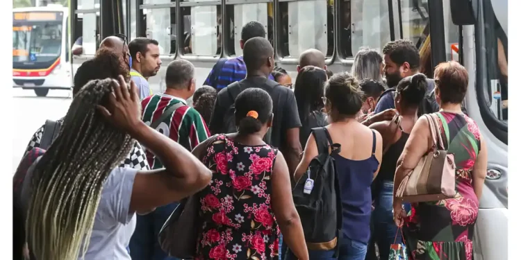 Desemprego de 7% no 1º tri é o menor já registrado para o período