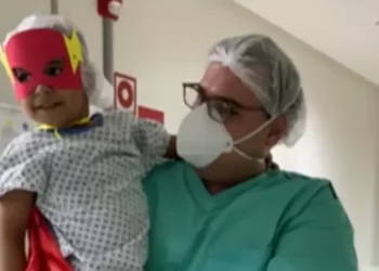 medico-criancas-herois