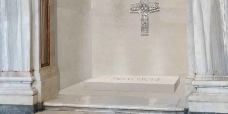 tumulo-papa-francisco