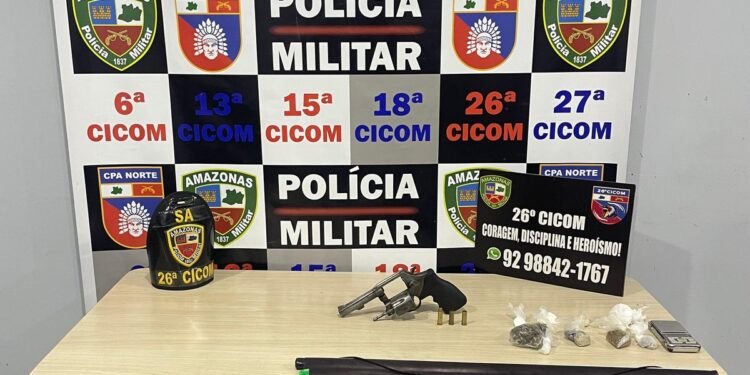Jovem é preso por atirar contra policiais na zona Norte de Manaus