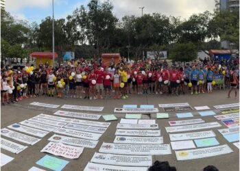 Atletas protestam na Ponta Negra por justiça após morte de corredor atropelado por motorista embriagado
