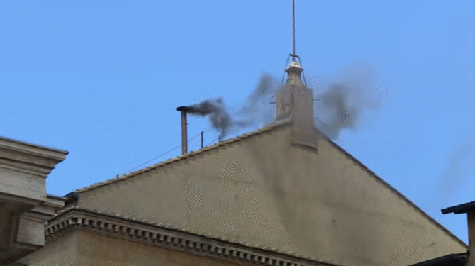 fumaca-preta-conclave