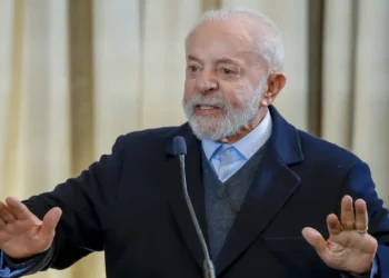 Nenhum aposentado terá prejuízo, diz Lula sobre descontos indevidos