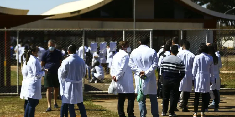 Revalida: prazo para recurso sobre prova discursiva termina amanhã