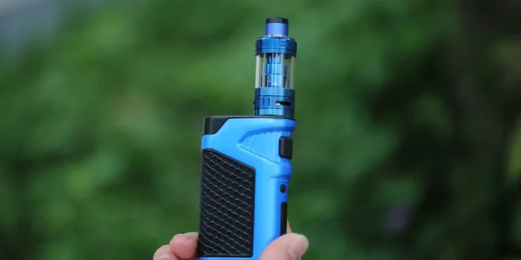 Mobilização no Dia Mundial sem Tabaco alerta sobre riscos do vape