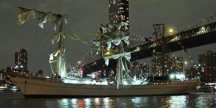 veleiro-ponte-ny-mortes