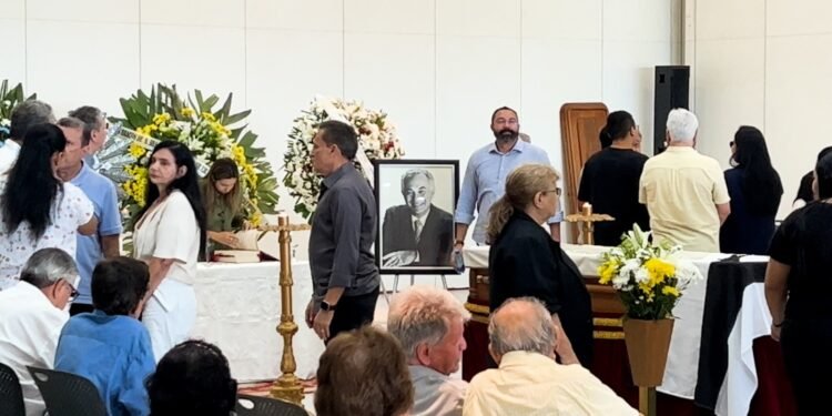 Velório do empresário Carlos Braga (Foto: João Dejacy/Rios de Notícias)