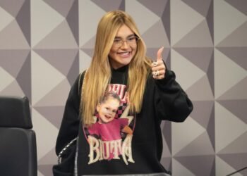 'Estratégia de imagem calculada': especialista analisa jogada de marketing de Virgínia Fonseca na CPI das Bets