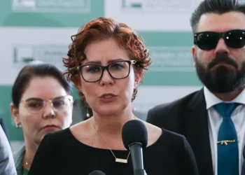 Câmara autoriza licença de 127 dias à deputada Carla Zambelli - (Foto: Lula Marques/ EBC)