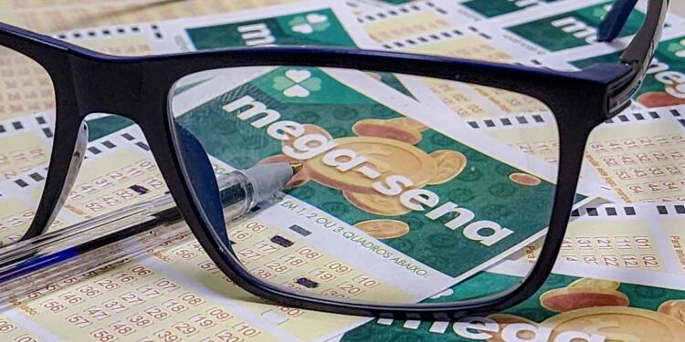 Mega-Sena sorteia neste sábado prêmio acumulado em R$ 100 milhões