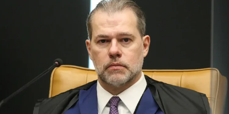 Toffoli suspende prescrição de ações de ressarcimento a aposentados