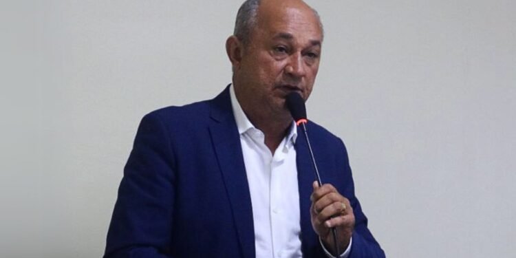 Frederico Júnior Novo Airão foto