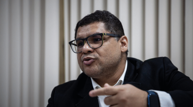 Juiz Fábio César Olintho de Souza (Foto: Rafael Alves/TJAM)