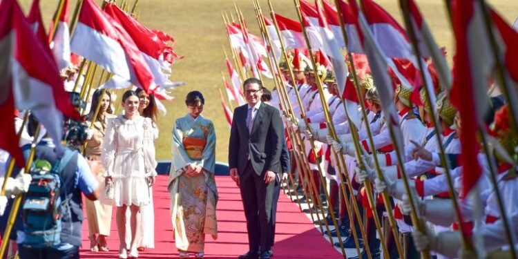 Monarquia Princesa Imperial do Japão, Kako de Akishino, visita o Brasil