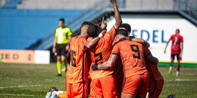 Manauara vence o Trem-AP na Colina e segue líder na Série D