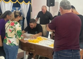 ‘Ninguém nessa cidade é mais culpado que o senhor, prefeito’, diz marido de grávida morta na Djalma Batista