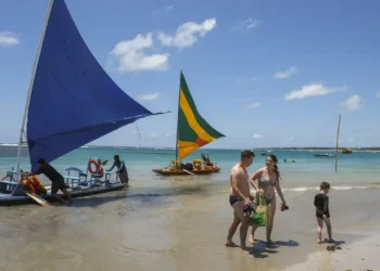 Turismo sobe 6% e bate recorde no país no primeiro trimestre