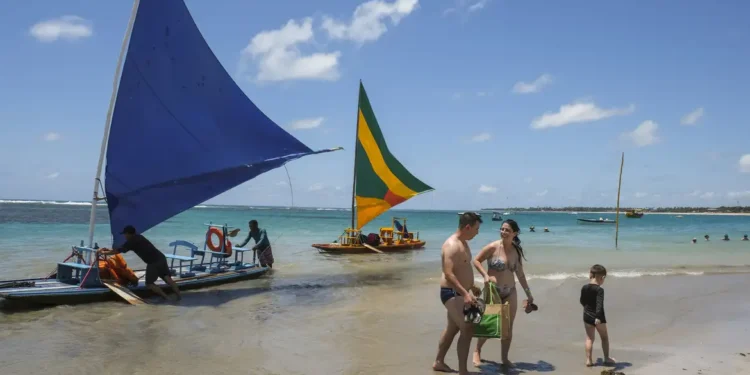 Turismo sobe 6% e bate recorde no país no primeiro trimestre