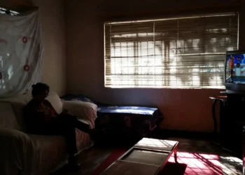 Câmara aumenta pena para crimes contra idosos; texto segue para sanção