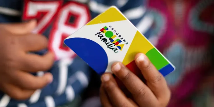 Caixa paga Bolsa Família a beneficiários com NIS de final 4