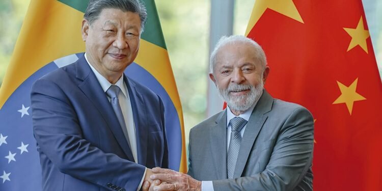 Com Xi Jinping e Lula, as relações Brasil–China ganharam novo impulso – Imagem: Ricardo Stuckert/PR