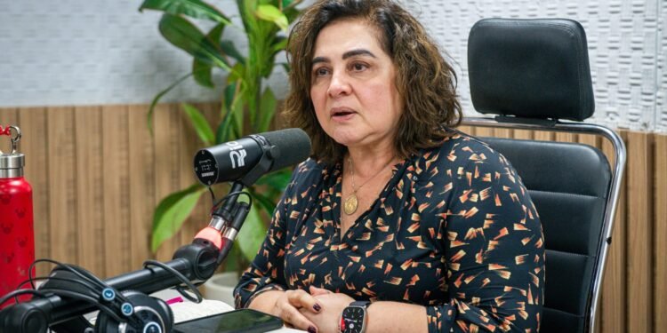 Professora Maria do Carmo é pré-candidata ao governo do estado (Foto: João Dejacy/Rios de Notícias)