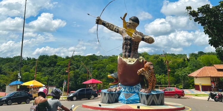 Festa do Cupuaçu movimenta Presidente Figueiredo com atrações locais e nacionais - (Foto: Reprodução/ Rômulo Araújo)
