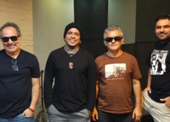 Nicotines celebra 20 anos com show histórico em Manaus