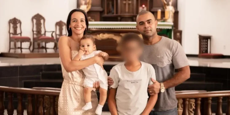 adolescente-mata-pais-e-irmao