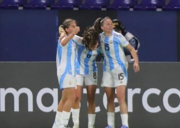 Argentina vence Chile e vira líder do Grupo A na Copa América Feminina