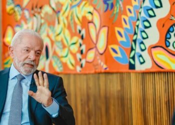 lula-veta-aumento-deputados