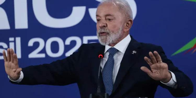 Lula diz que ameaça de taxação de Trump não preocupa nações do Brics