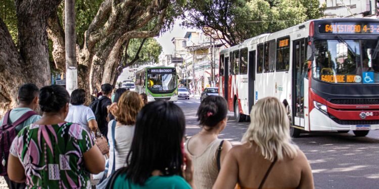 Cidadãos inscritos no CadÚnico podem solicitar o benefício (Foto: João Dejacy/Rios de Notícias)