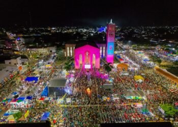 Procissão de Nossa Senhora do Carmo (Foto: Divulgação/Yuri Pinheiro - Prefeitura de Parintins)