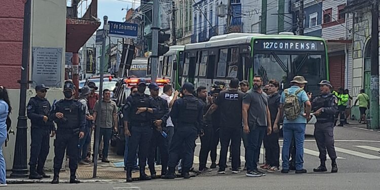 Confusão ambulantes e Centro