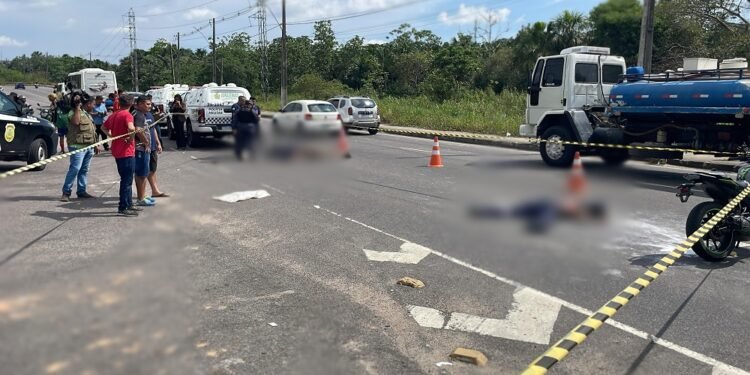 Dois homens morrem em grave acidente na Avenida das Torres
