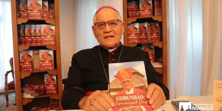 Dom Mário Pasqualotto celebra 26 anos de ordenação episcopal