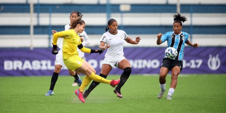 Corinthians vence Grêmio e conquista Brasileiro Feminino Sub-17