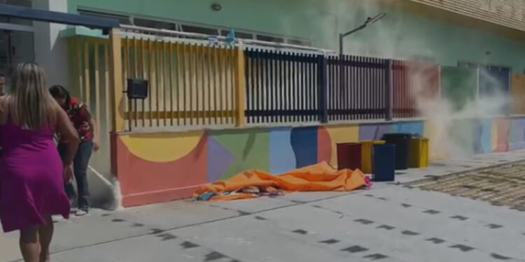 Princípio de incêndio é registrado em CMEI na zona Leste de Manaus