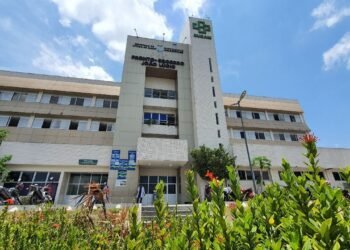 Hospital e Pronto-Socorro João Lúcio, na zona Leste (Foto: Divulgação/SES-AM)