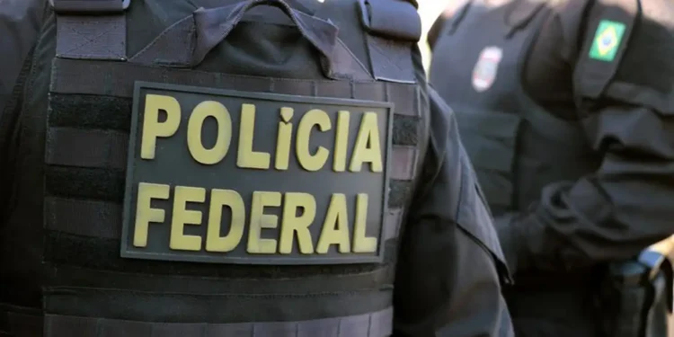 PF prende funcionário da Caixa que fraudava benefícios previdenciários
