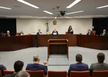 STF aprova ata do julgamento de Bolsonaro