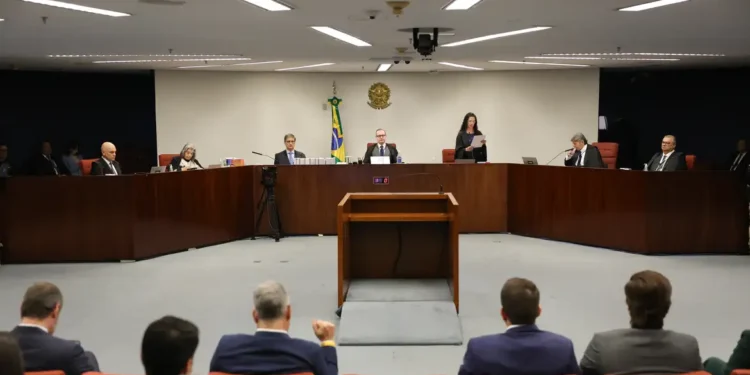 STF aprova ata do julgamento de Bolsonaro
