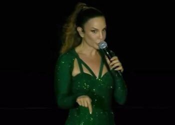 ‘Tem que respeitar os artistas daqui’, declarou Ivete Sangalo durante sua apresentação no #SouManaus