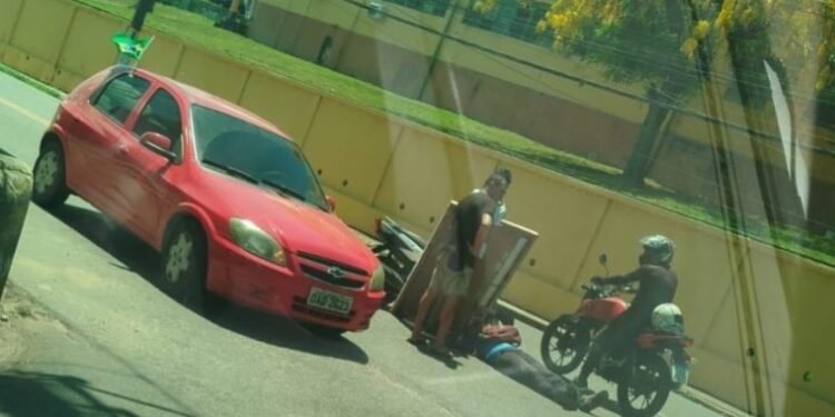 Acidente deixa trânsito lento na zona Leste de Manaus