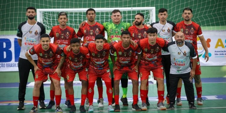 Curumim (RN) supera Náutico Sangue de Boi na Taça Brasil de Futsal