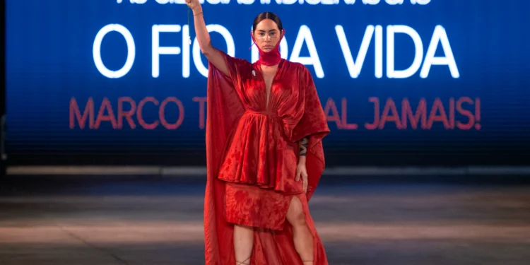 Amazon Poranga Fashion transforma Largo de São Sebastião em passarela a céu aberto nos dias 3 e 4 de outubro